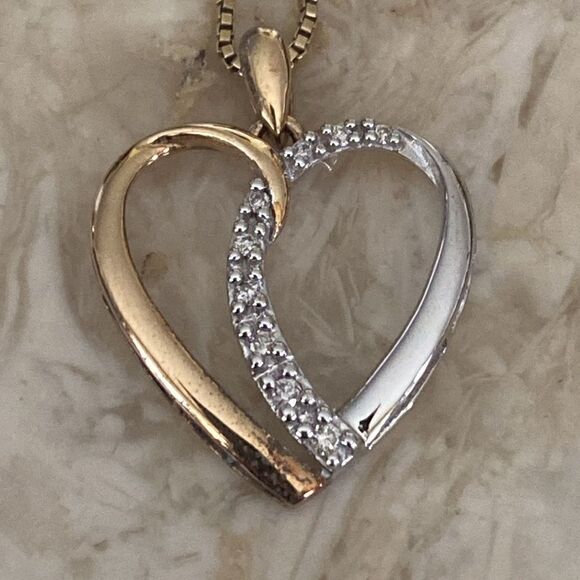 10K Yellow & White Gold Diamond Heart Pendant 24” 10K Yellow Gold Fancy Chain - Picture 12 of 13
